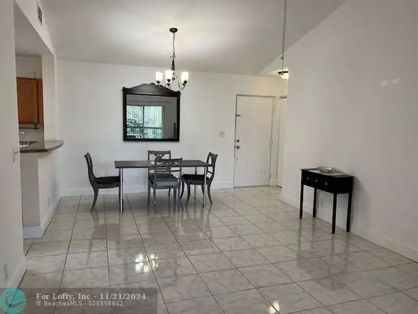 Coral Springs, FL 33067,5781 Riverside Dr  #202A