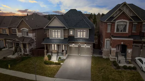 East Gwillimbury, ON L9N 1K3,54 Prairie Grass CRES