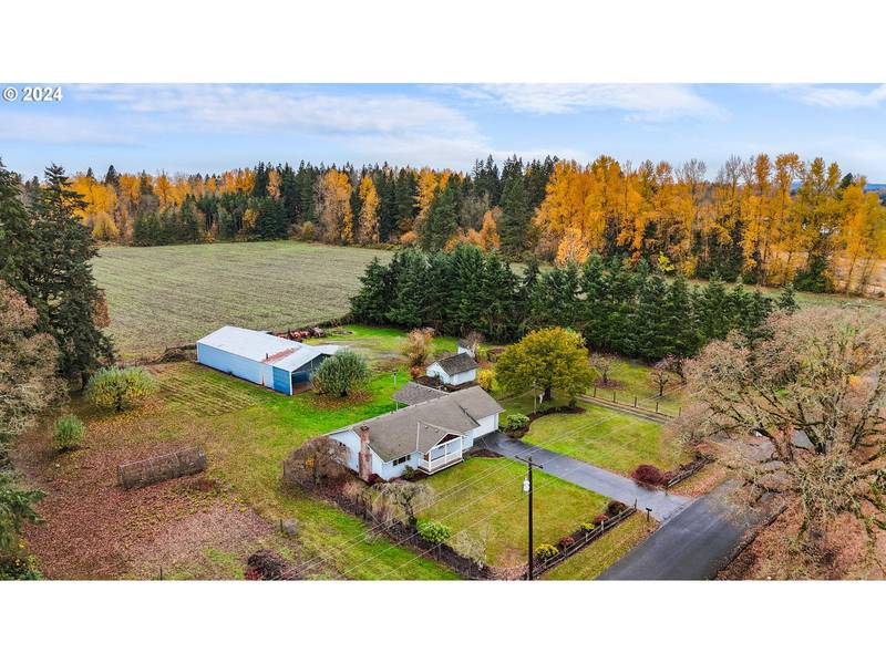 30483 S CRAMER RD, Molalla, OR 97038