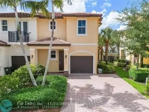 Coconut Creek, FL 33073,6974 Long Pine Cir  #6974