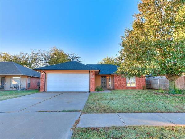 1116 NE 8th Street, Moore, OK 73160