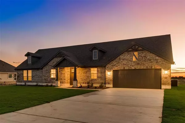 205 Meadow Vista Drive, New Fairview, TX 76078