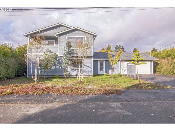 314 S HAZEL ST, Brookings, OR 97415