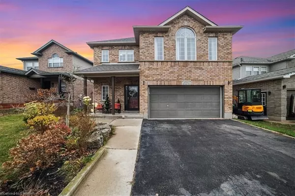 227 Mcnichol DR, Cambridge, ON N1P 1J3