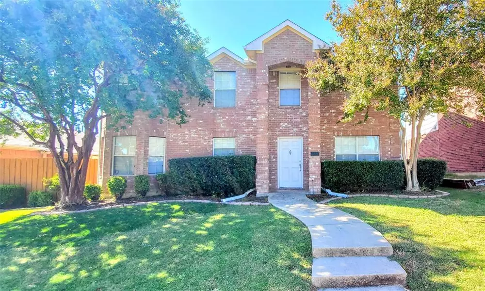 2244 Chapman Drive, Carrollton, TX 75010