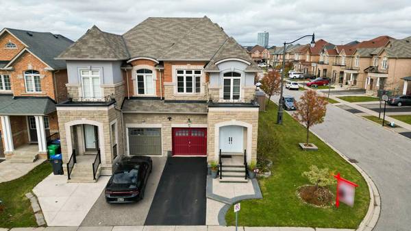 26 Interlude DR, Brampton, ON L6X 3B1