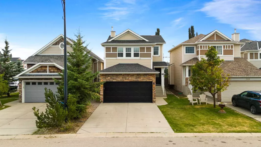 250 Cougar Plateau Mews SW, Calgary, AB T3H 5S2