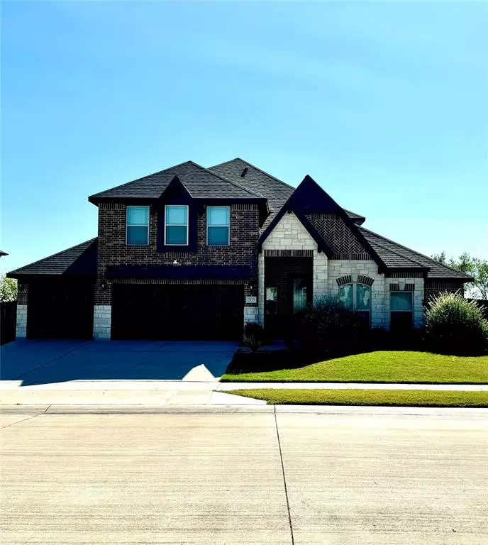 Waxahachie, TX 75165,203 Half Moon Drive