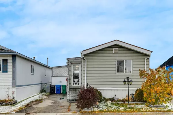 Calgary, AB T2A 7X2,1101 84 ST Northeast #552