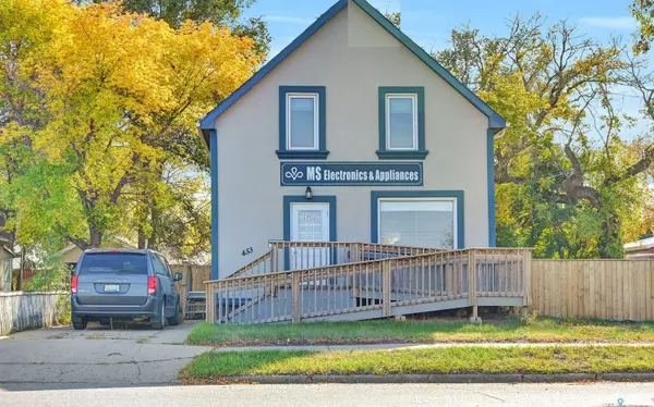 453 LILLOOET STREET W, Moose Jaw, SK S6H 4Z4