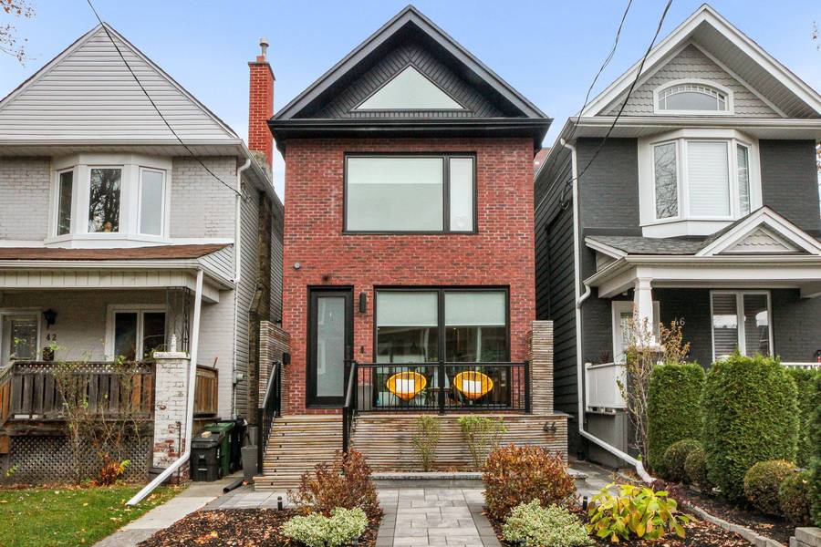 44 Endean AVE, Toronto E01, ON M4M 1W6