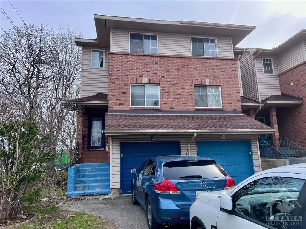 Hunt Club - South Keys And Area, ON K1V 1B3,1901 HAMPSTEAD PL