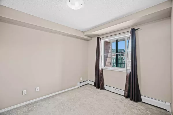 Calgary, AB T2X 2B9,81 Legacy BLVD SE #1311