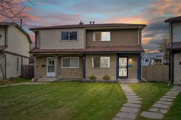 23A Ranchero Bay Northwest, Calgary, AB T3G 1B6