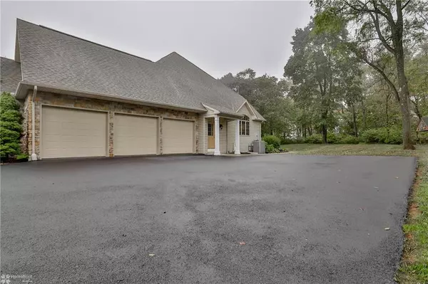 Upper Milford Twp, PA 18092,6335 Sweetbriar Lane