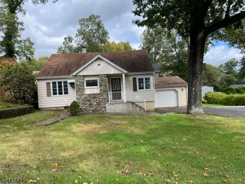 Denville Twp., NJ 07834,4 Leonard Pl