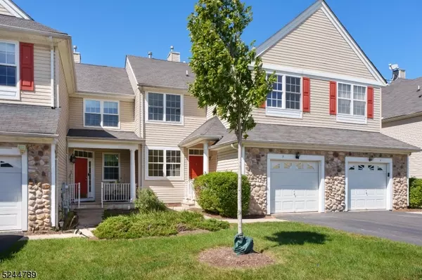 5 River Birch Cir, Montgomery Twp., NJ 08540