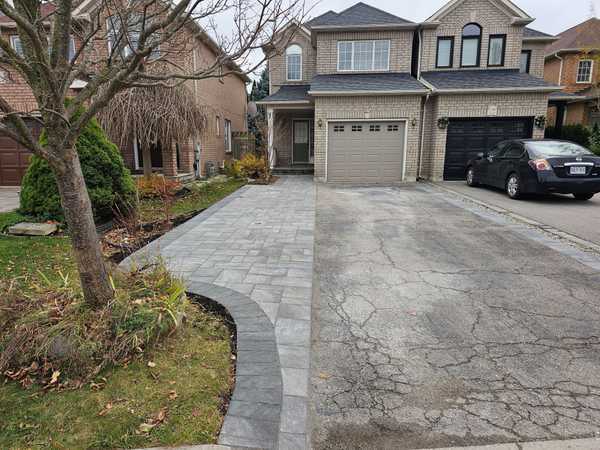 25 Long Point DR #Main, Richmond Hill, ON L4E 3W8