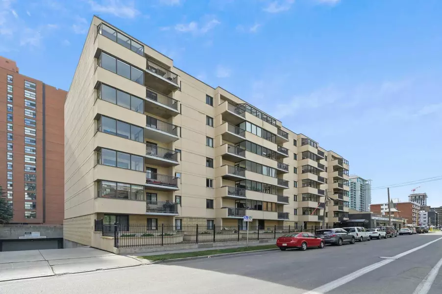 111 14 AVE SE #614, Calgary, AB T2G 4Z8