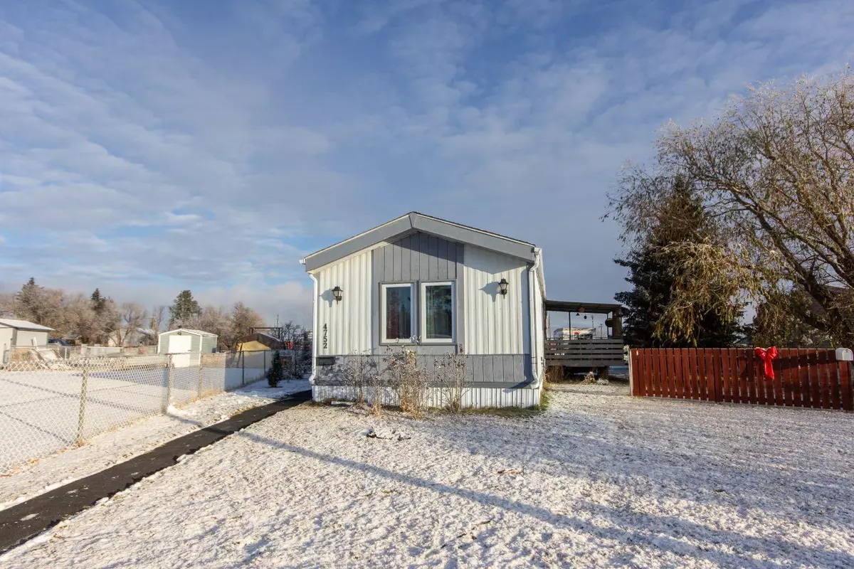 Innisfail, AB T4G 1J7,4752 41 Street Crescent