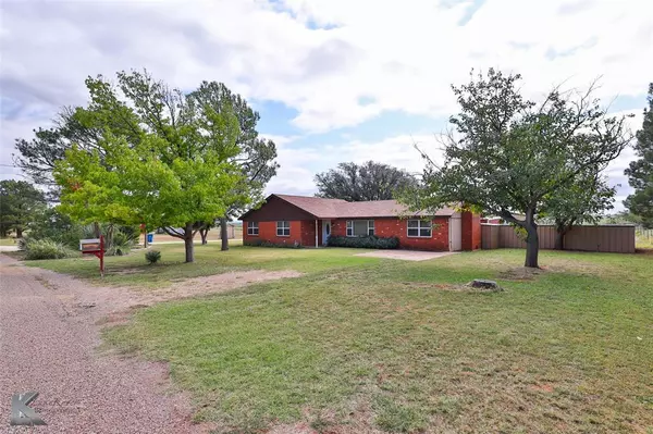 Sweetwater, TX 79556,309 County Road 370