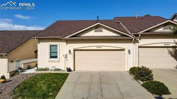 2048 Summerset DR, Colorado Springs, CO 80920