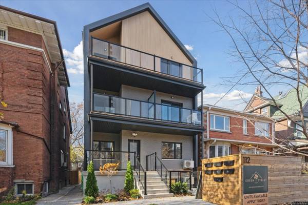 112 Walmer RD #2, Toronto C02, ON M5R 2X7