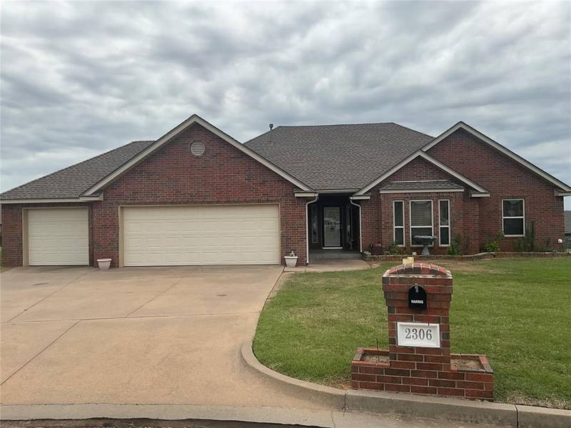 2306 Tailwinds Drive, Purcell, OK 73080