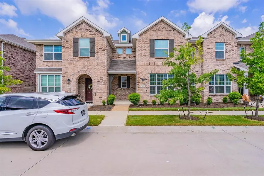 1261 Lamar Drive, Lewisville, TX 75077