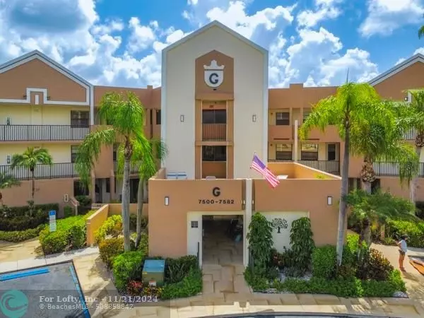 Tamarac, FL 33321,7558 Fairfax Dr  #302