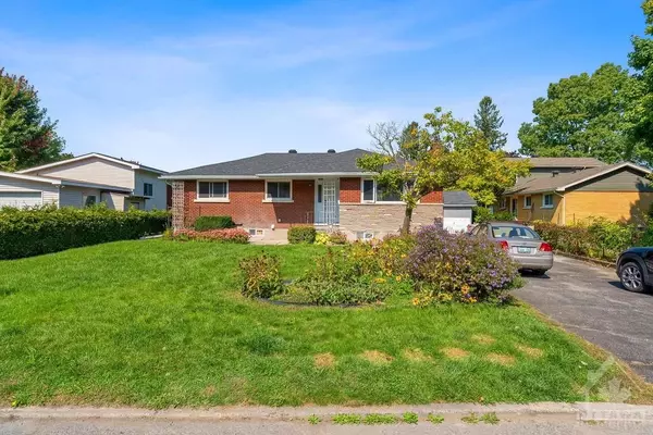 28 FAIRHILL CRES, South Of Baseline To Knoxdale, ON K2G 1B7