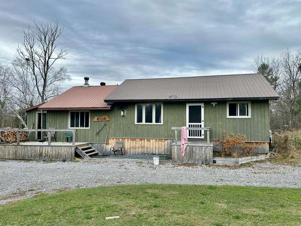 589 Wolf Lake RD, Madoc, ON K0K 1Y0