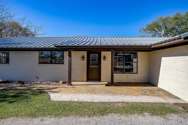 Cleburne, TX 76033,3117 W Fm 4