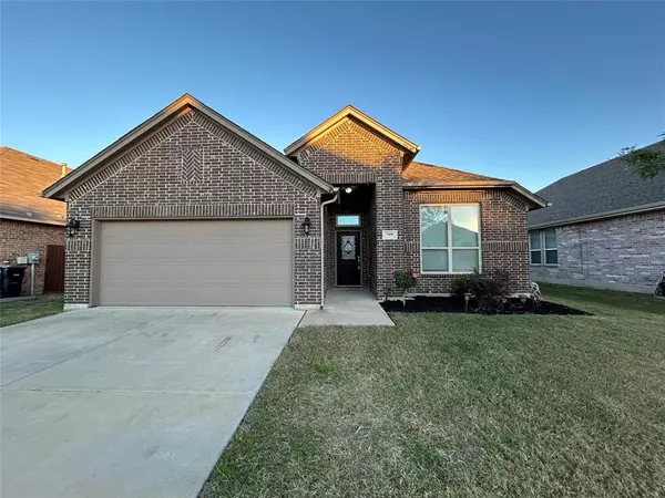 7408 Gairlock Drive, Fort Worth, TX 76179