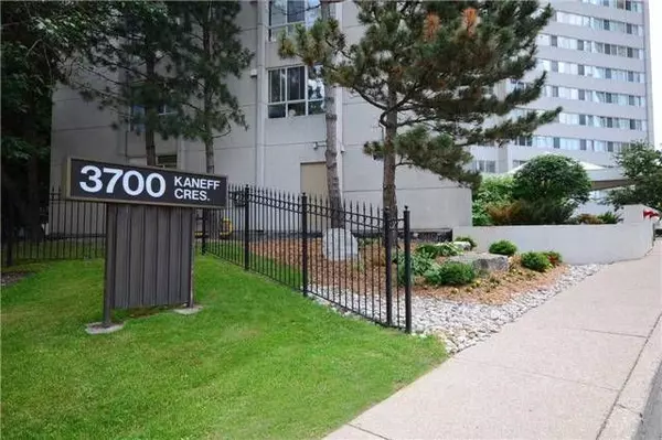 Mississauga, ON L5A 4B8,3700 Kaneff CRES #2007