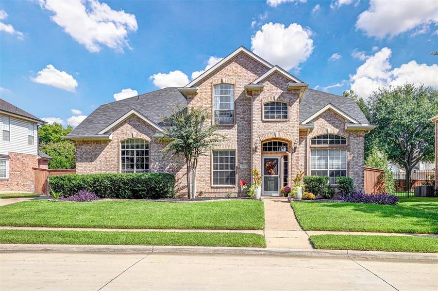 211 Longview Court, Keller, TX 76248