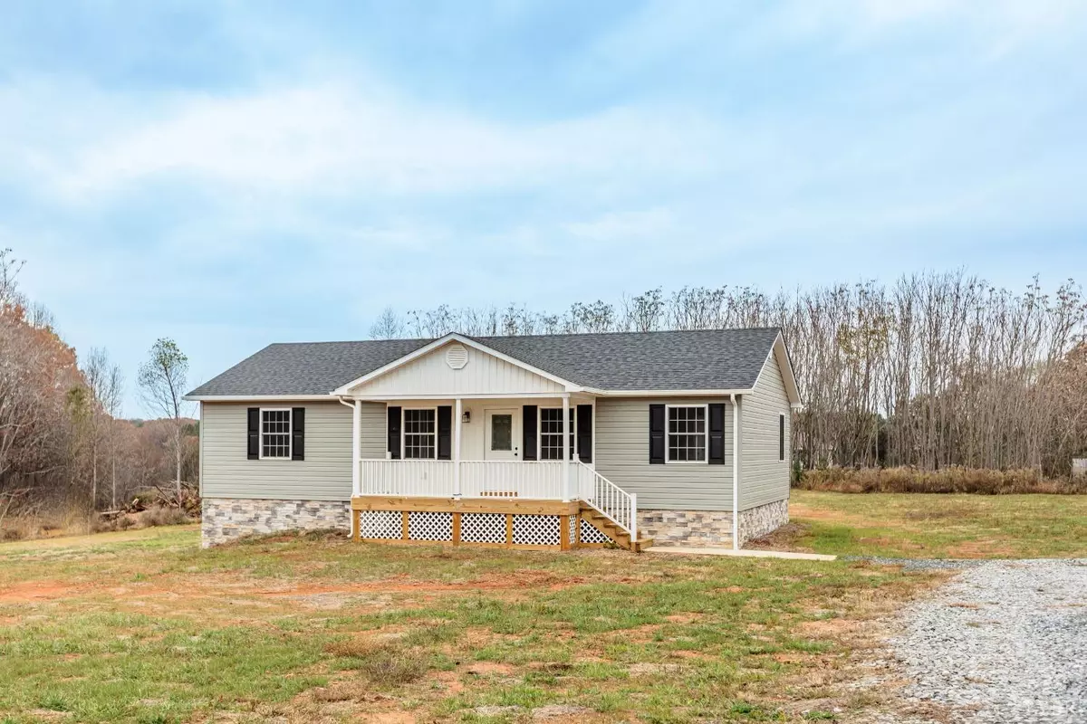 Appomattox, VA 24522,583 Cornfield LN