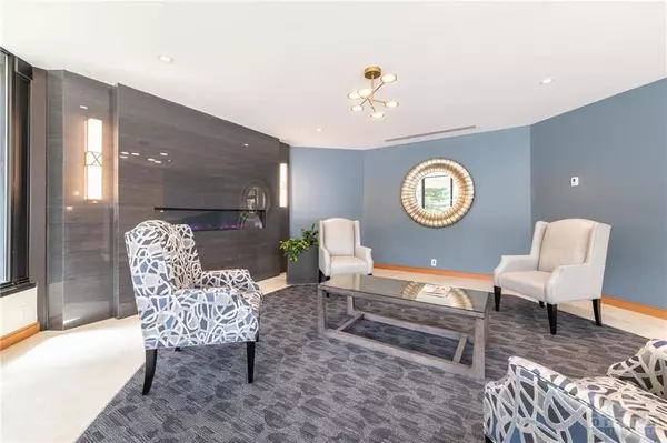 Ottawa, ON K1G 4J4,1500 RIVERSIDE DR #1608