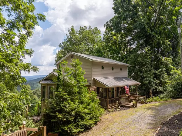 1534 Walnut Ridge, Ellijay, GA 30536