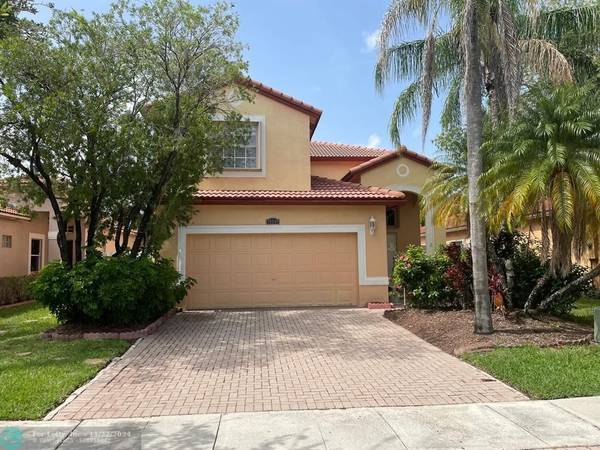 19249 NW 13th St, Pembroke Pines, FL 33029