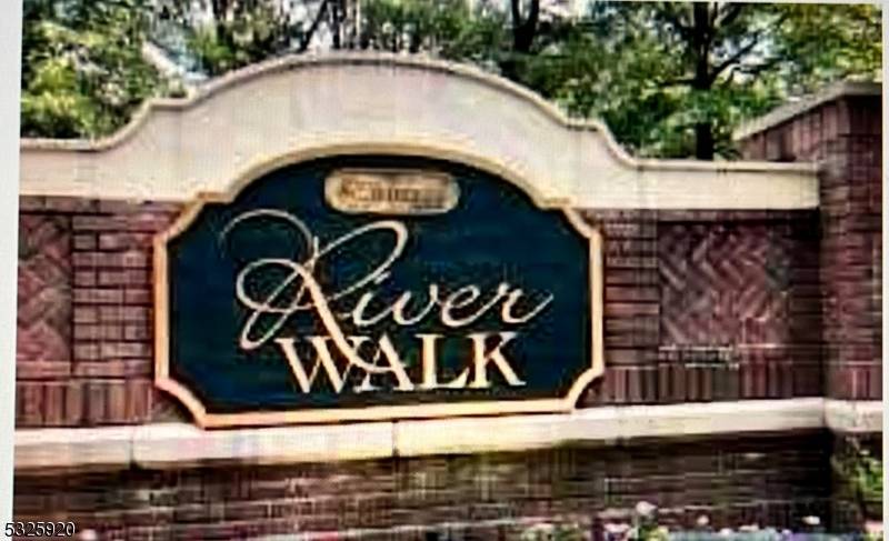 290 Riverwalk Way, Clifton City, NJ 07014