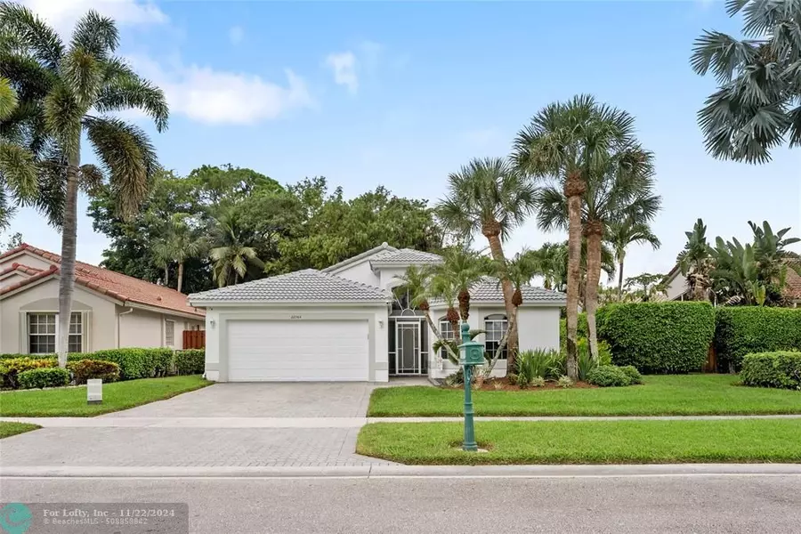 22764 E Royal Crown Ter E, Boca Raton, FL 33433