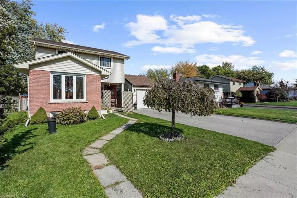 Niagara Falls, ON L2G 7M3,6159 VILLAGE CRES