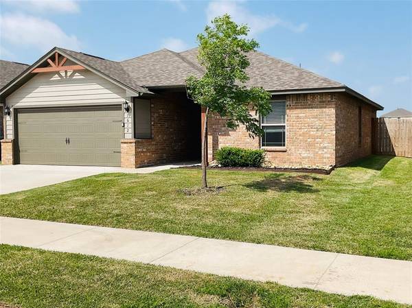 1612 Burgundy Drive, El Reno, OK 73036