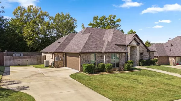 Tyler, TX 75703,7617 Hickory Spring Lane