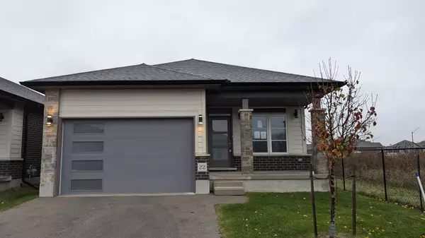 Central Elgin, ON N5P 4N7,10 Mcpherson CT #22