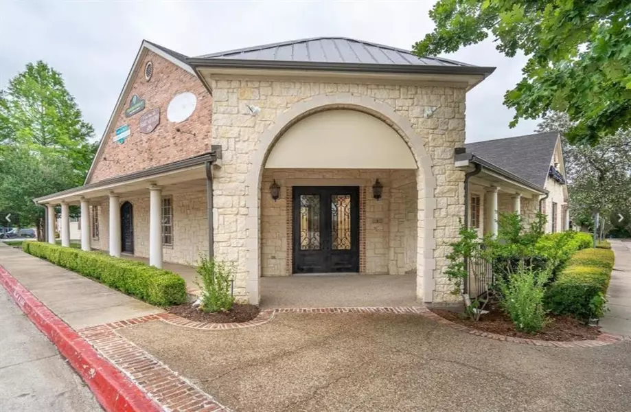 5601 Virginia Parkway #1, Mckinney, TX 75071