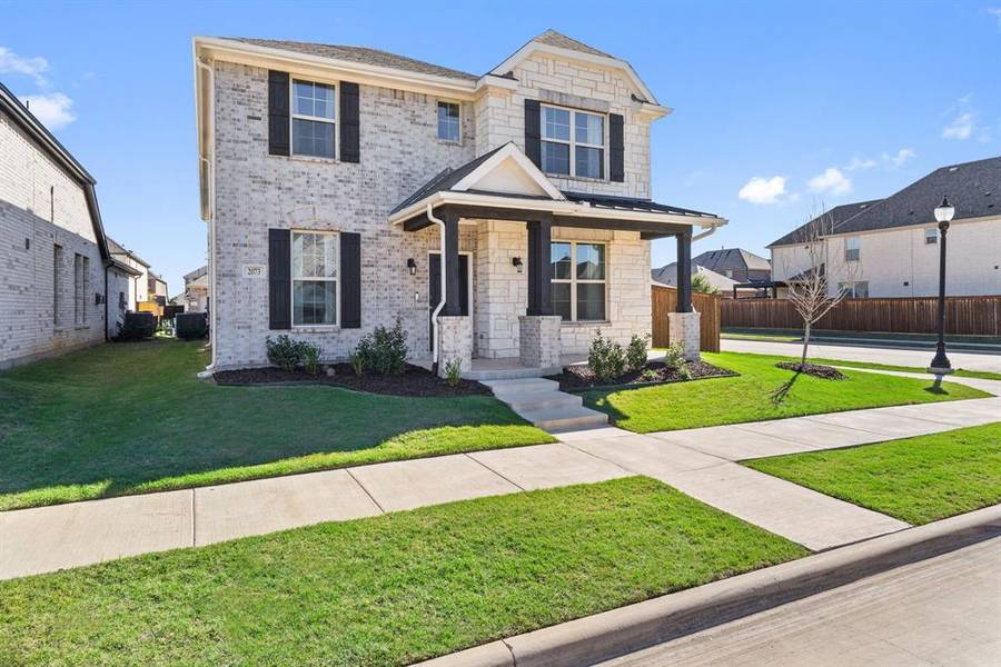 2073 Barx Drive, Little Elm, TX 75068