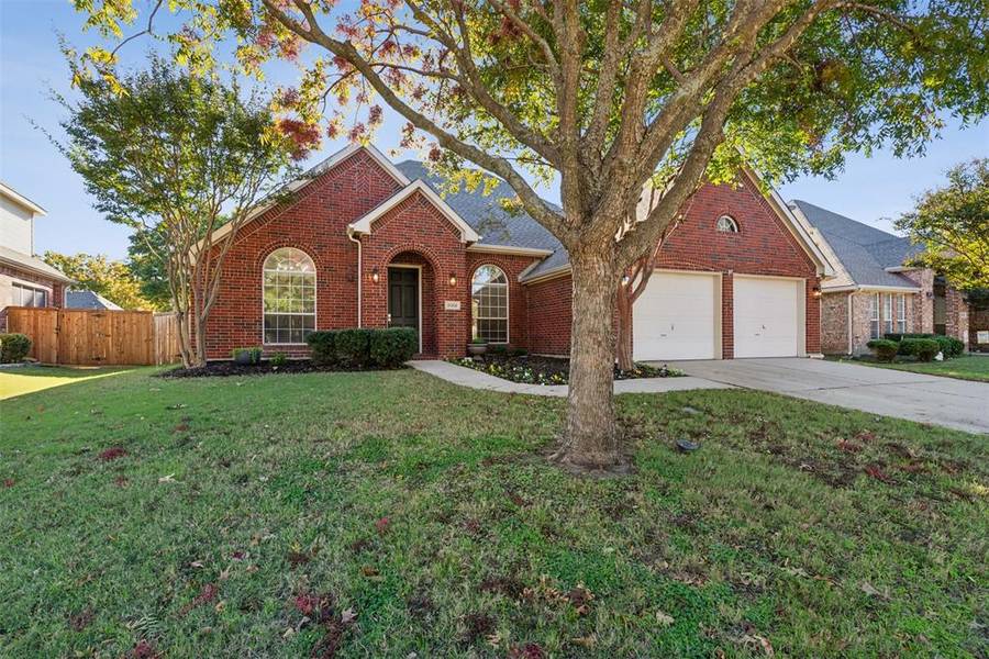 8009 Owl Creek Lane, Mckinney, TX 75072