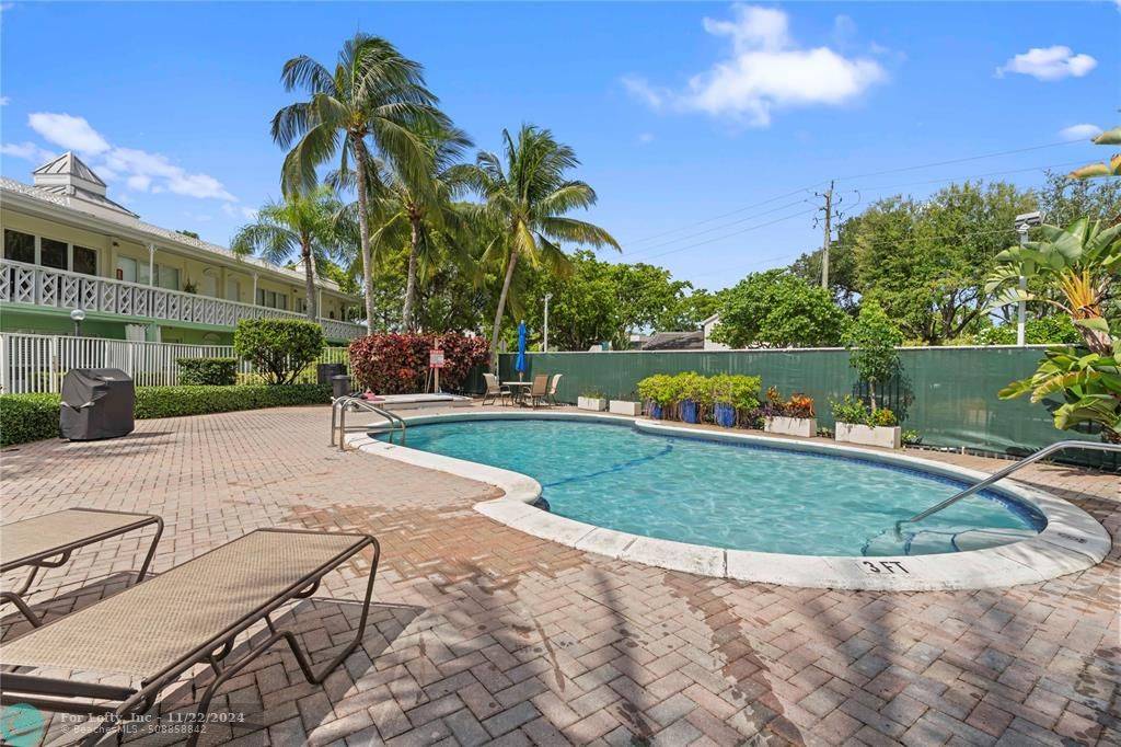 Wilton Manors, FL 33305,2124 NE 5th Ave  #101